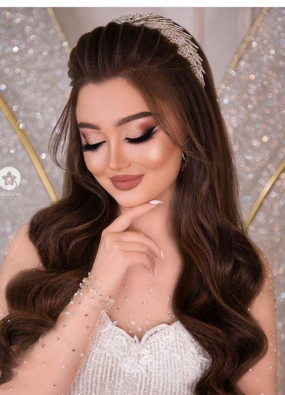 👑 تجهيز عرائس (ميكب + تسريحة)